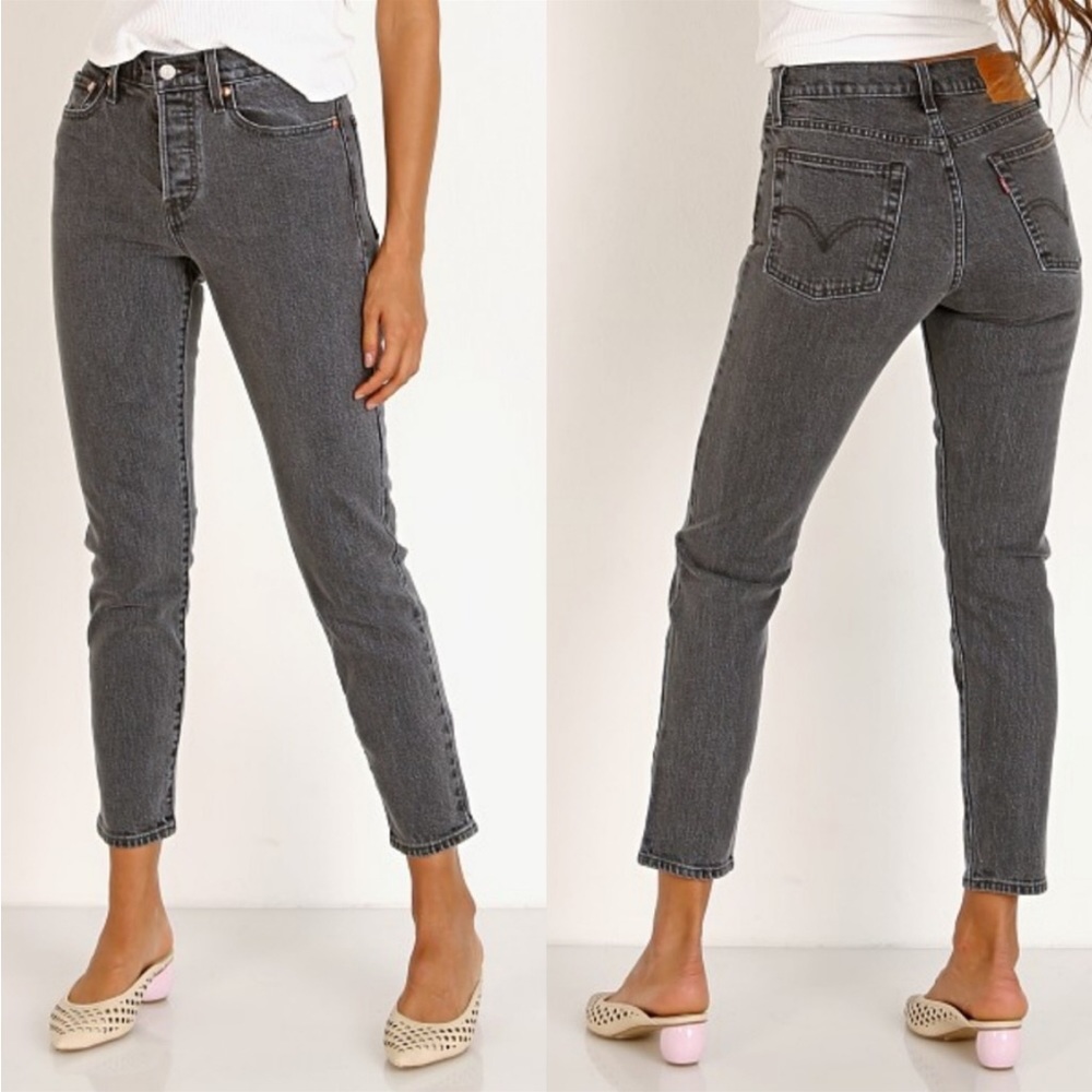 Levi's Wedgie Icon Fit Bite My Dust Size 25